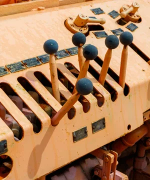 bq3UbrT8TmDAQYuBilQtSU3RwFY